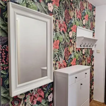 Piekne Sloneczne Mieszkanie W Centrum Wroclawia Apartment *